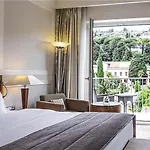 Palace 5*