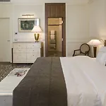 Palace 5*