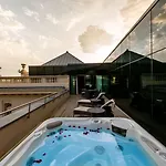 Palace Hotel