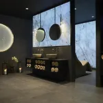 Palace 5*