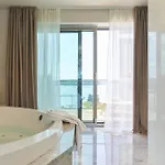 Palace Ξενοδοχείο 5*