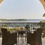 Ξενοδοχείο Palace Πορτορόζ