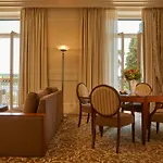 Palace 5*