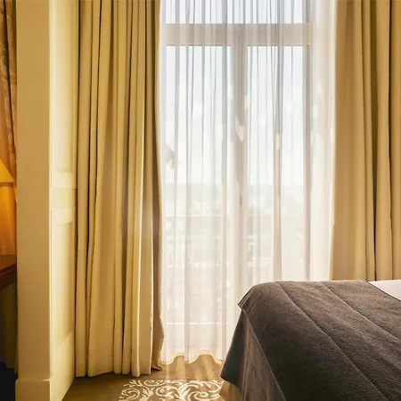 Kempinski Palace