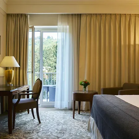 מלון Kempinski Palace 5*