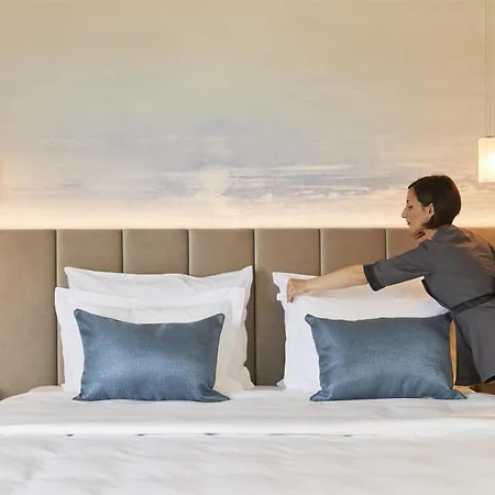 Kempinski Palace מלון