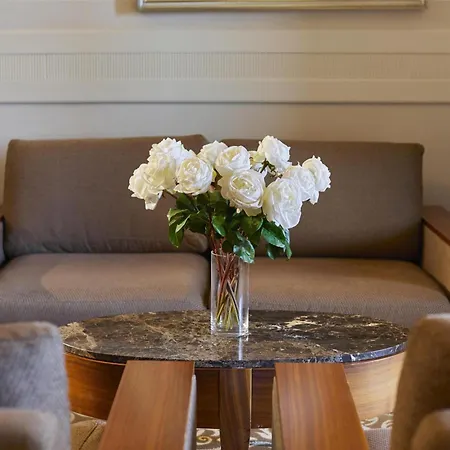 מלון Kempinski Palace