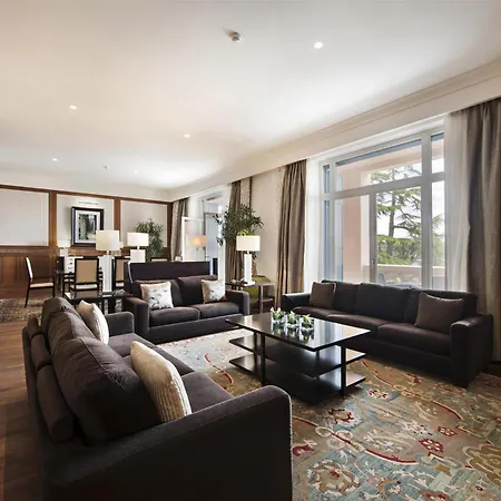 Ξενοδοχείο Kempinski Palace