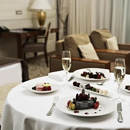 Kempinski Palace 5*