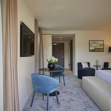 Kempinski Palace 5* בפורטורוז