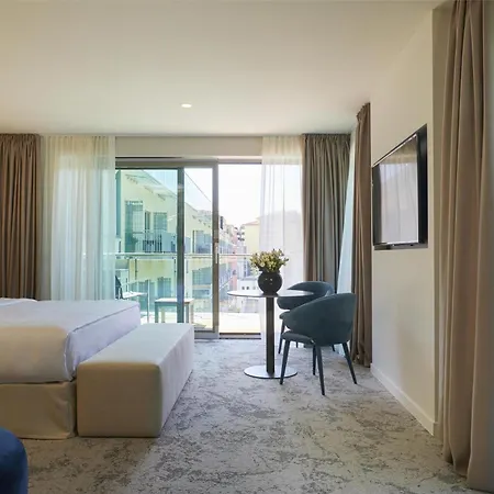 Kempinski Palace מלון 5*