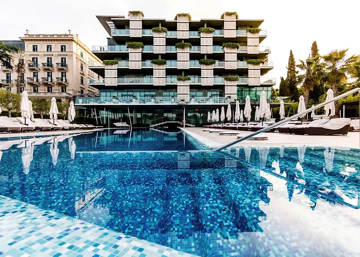 Palace بورتوروز