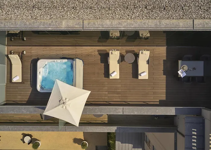 Palace بورتوروز