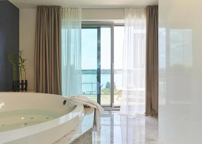 Palace Отель 5*